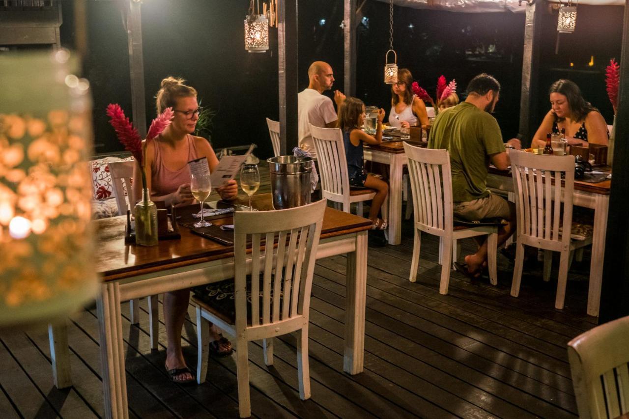 Eclypse De Mar Acqua Lodge Бастиментос Екстериор снимка