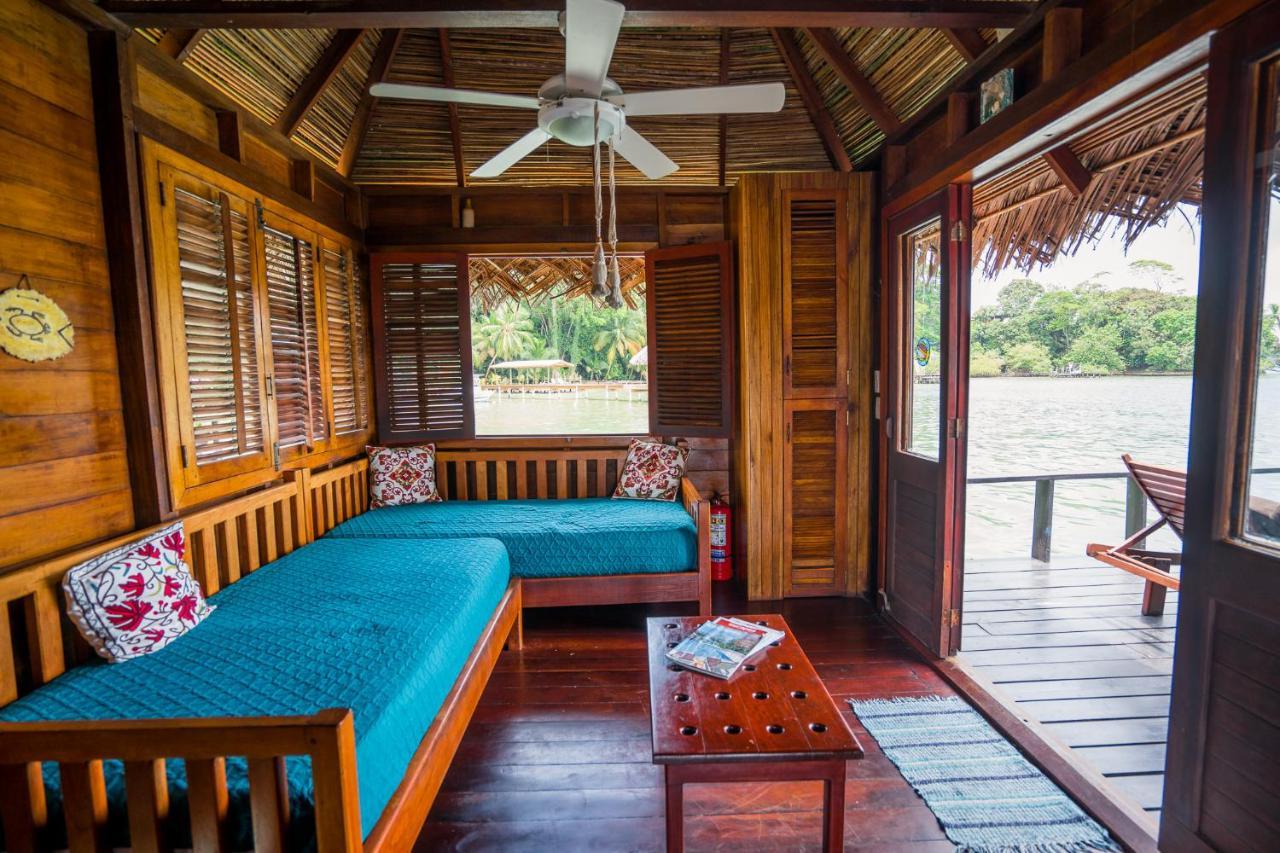 Eclypse De Mar Acqua Lodge Бастиментос Екстериор снимка