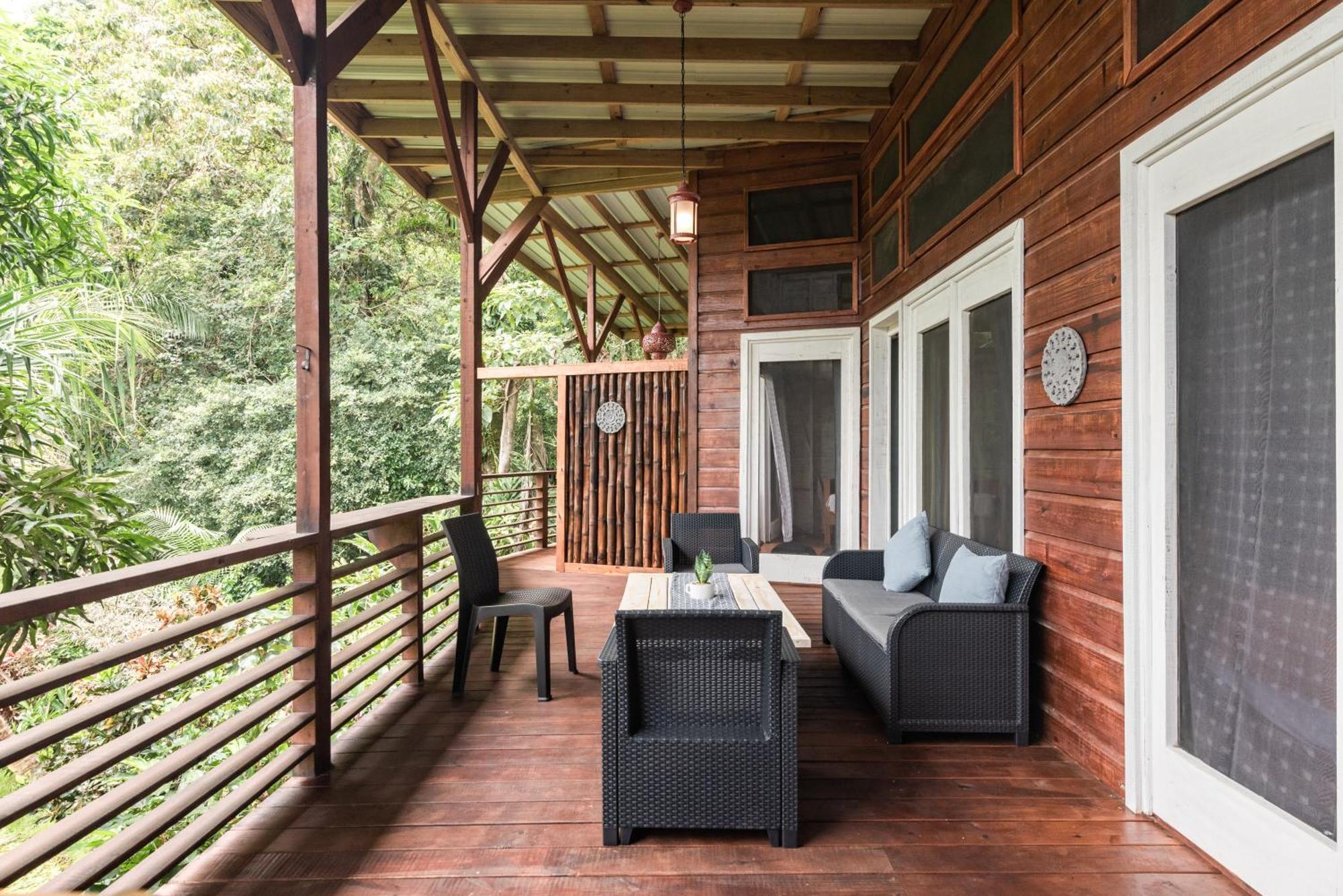 Eclypse De Mar Acqua Lodge Бастиментос Екстериор снимка