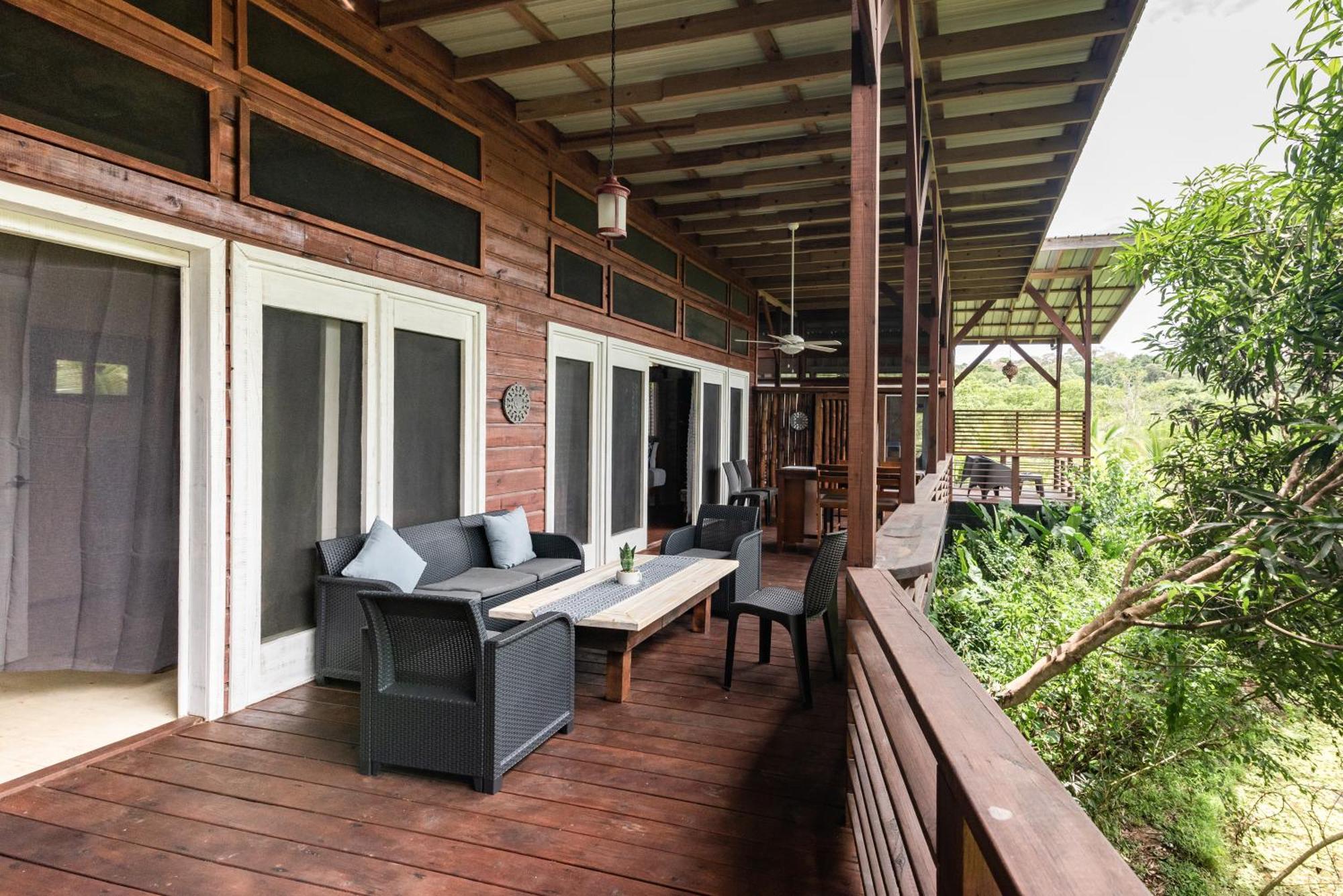 Eclypse De Mar Acqua Lodge Бастиментос Екстериор снимка